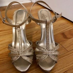 Gold glittered high heels